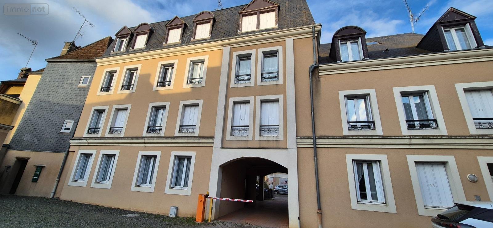 Appartement a vendre La-Ferté-Bernard 72400 Sarthe 65 m2 3 pièces 166920 euros