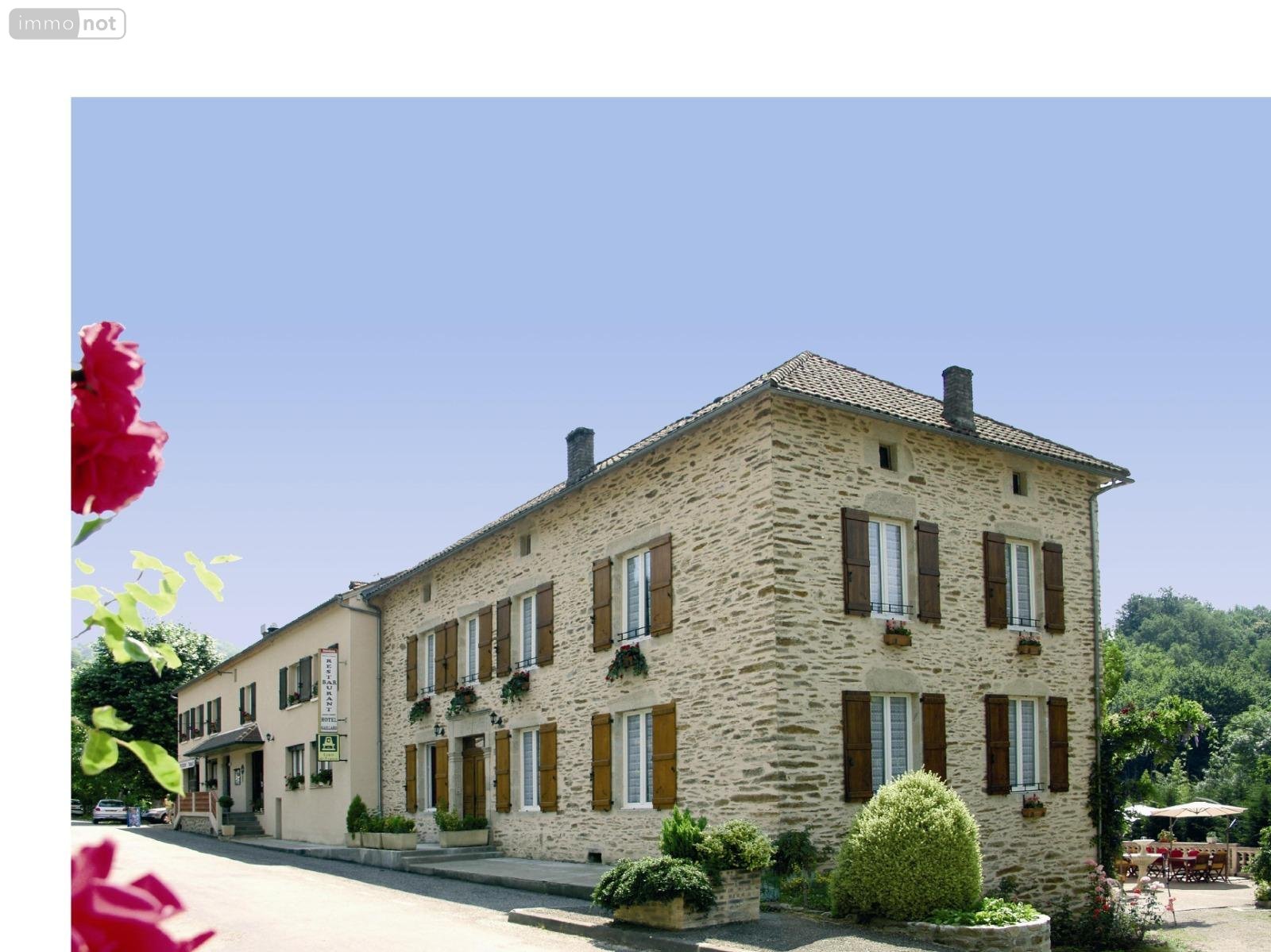 Maison a vendre Latouille-Lentillac 46400 Lot 754 m2 21 pièces 445900 euros