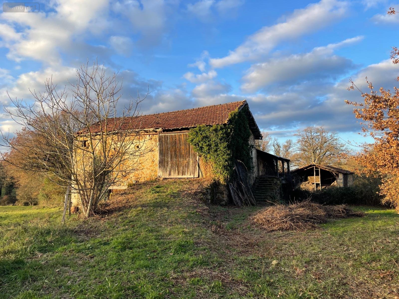 Maison a vendre Figeac 46100 Lot 265 m2 2 pièces 43000 euros