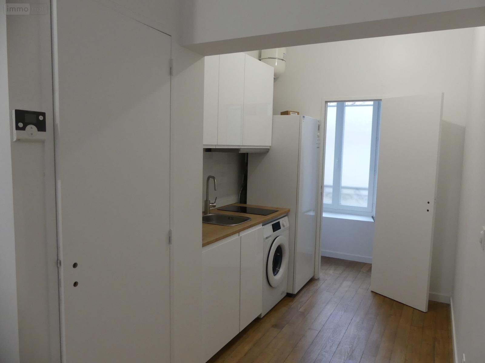 Location appartement Nemours 77140 Seine-et-Marne 18 m2 1 pièce 560 euros