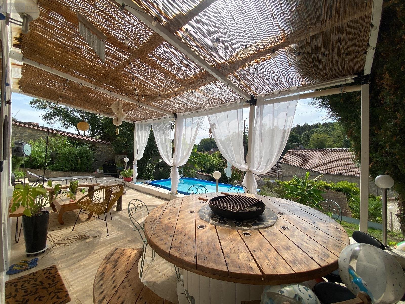 Maison a vendre Saclas 91690 Essonne 140 m2 5 pièces 280000 euros