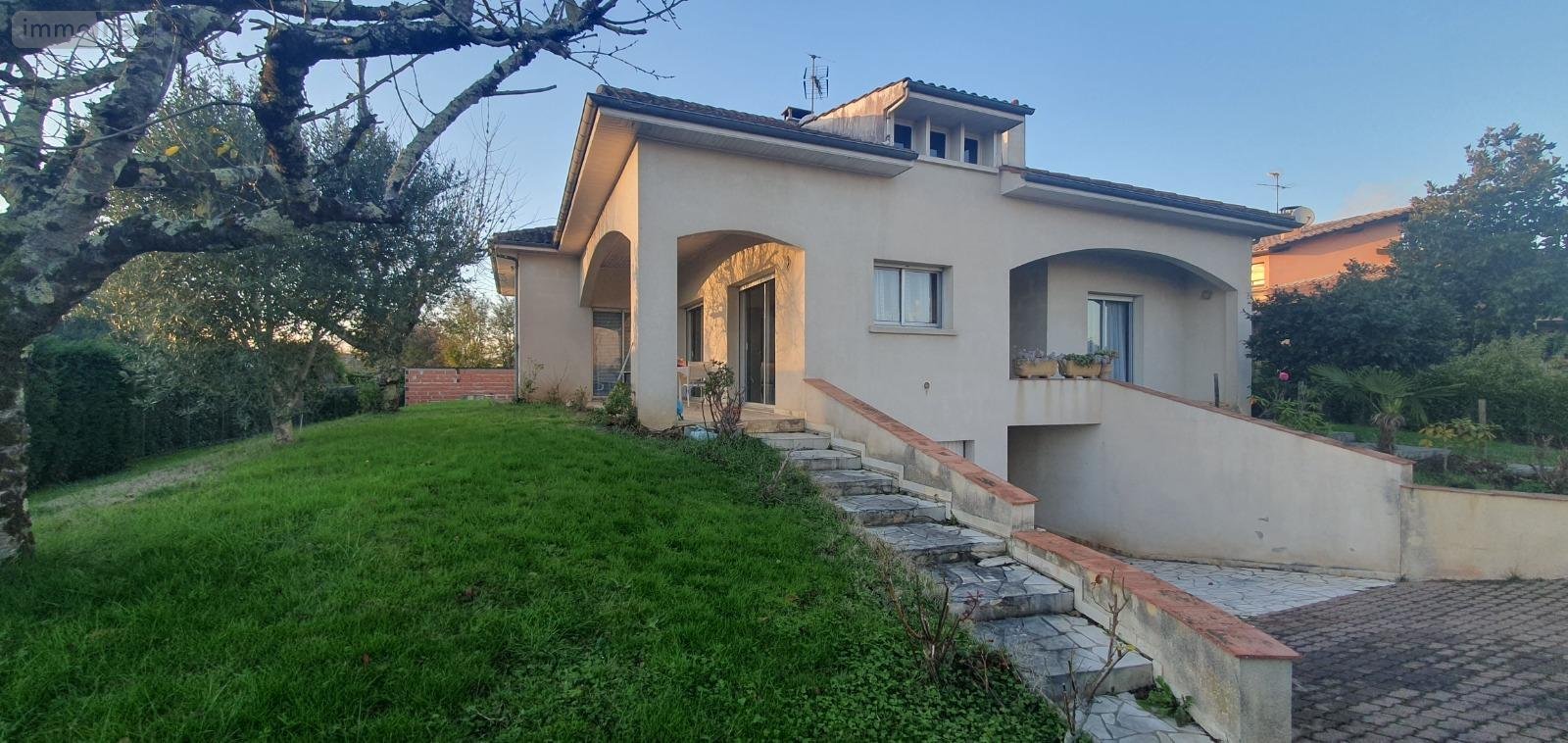 Maison a vendre Valence 82400 Tarn-et-Garonne 115 m2 4 pièces 212000 euros