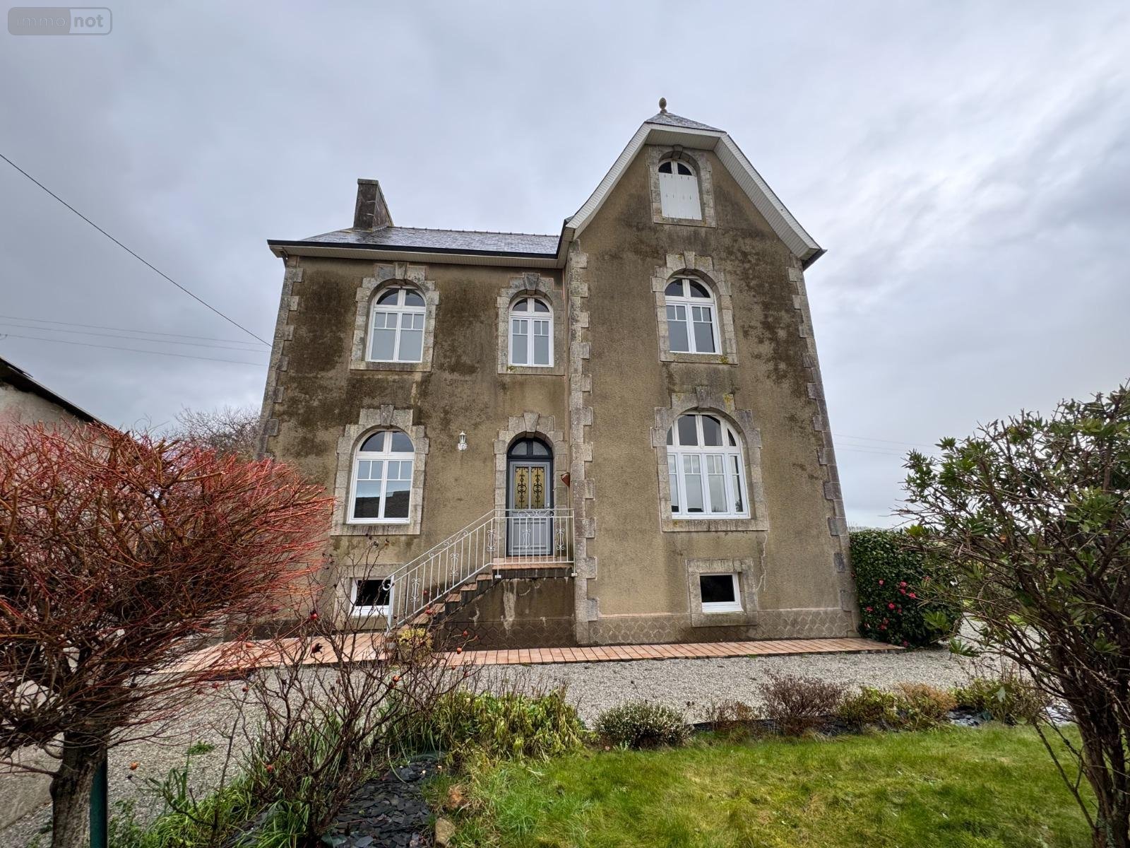 Maison a vendre Quéménéven 29180 Finistère 151 m2 6 pièces 207000 euros