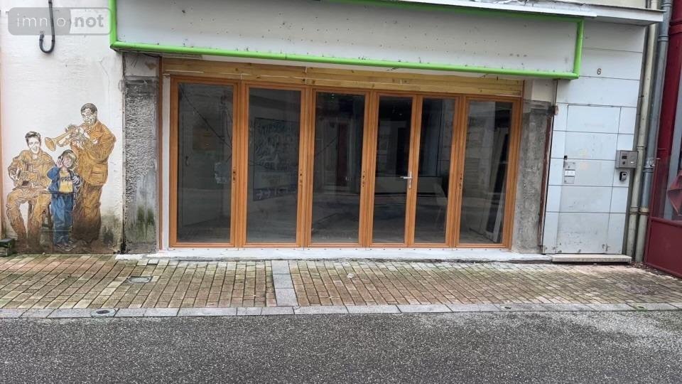 Fonds et murs commerciaux a vendre Bourg-en-Bresse 01000 Ain 153 m2  249000 euros