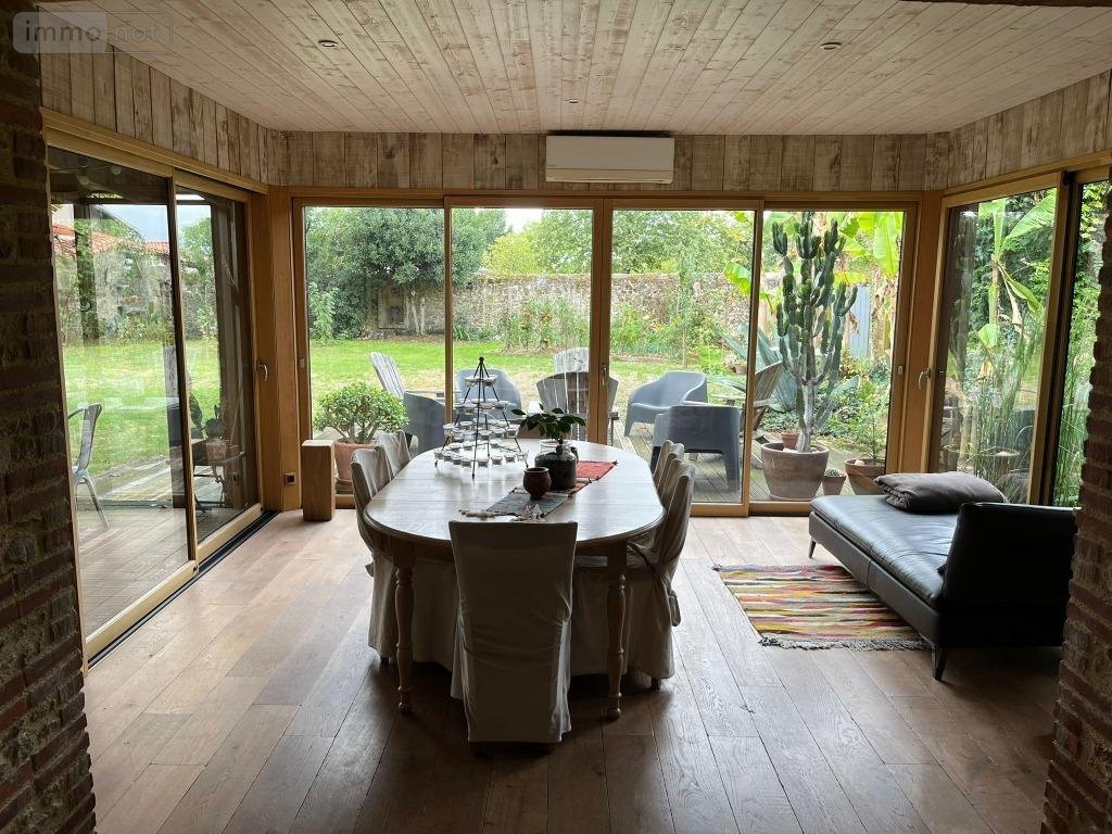 Maison a vendre Beaurepaire 85500 Vendée 207 m2 6 pièces 399000 euros