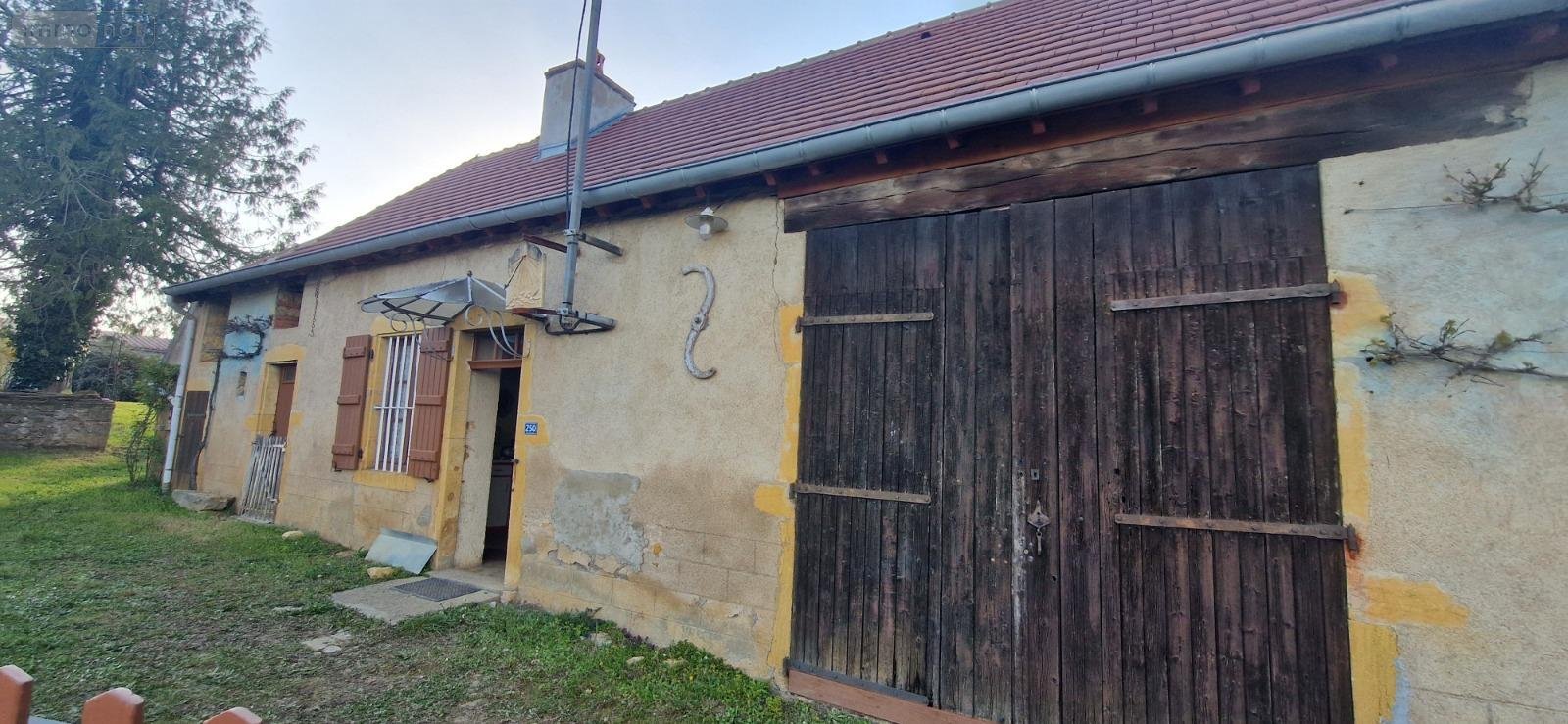 Maison a vendre Lugny-lès-Charolles 71120 Saône-et-Loire 71 m2 5 pièces 94920 euros