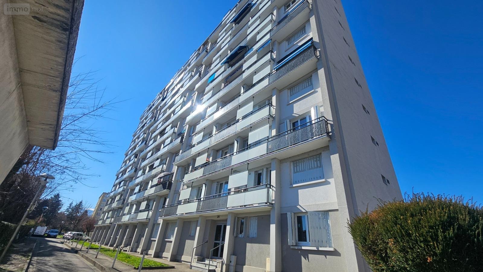 Appartement a vendre Grenoble 38000 Isère 55 m2 3 pièces 111000 euros