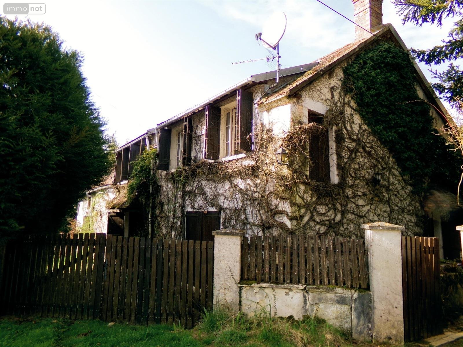 Maison a vendre Dampierre-sous-Bouhy 58310 Nièvre 149 m2 6 pièces 90000 euros