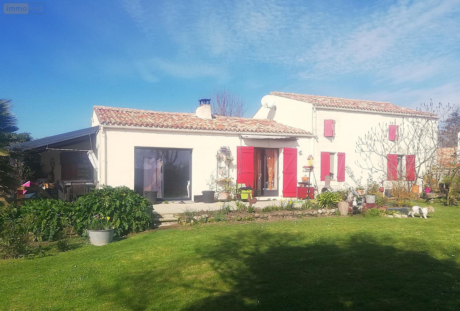 Maison a vendre Saint-Just-Luzac 17320 Charente-Maritime 122 m2 5 pièces 333700 euros