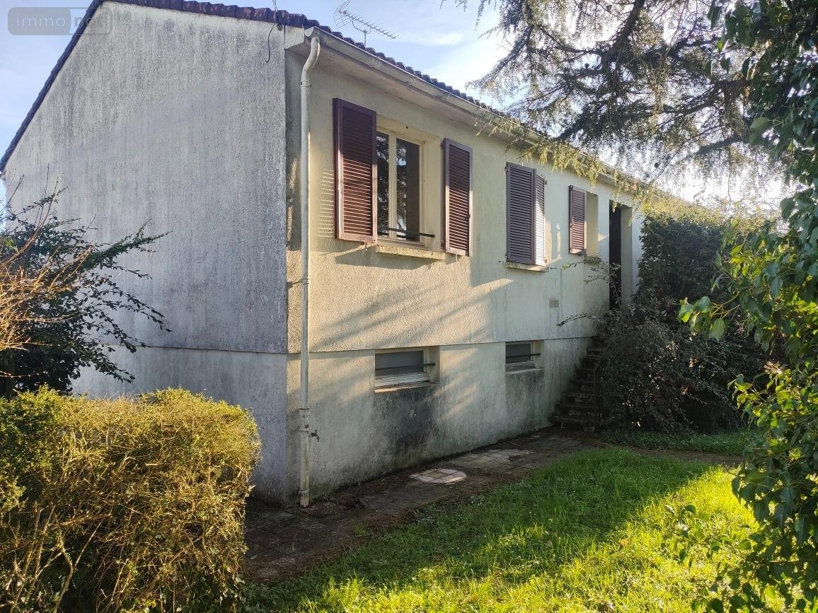 Maison a vendre Niort 79000 Deux-Sèvres 186 m2 6 pièces 106600 euros