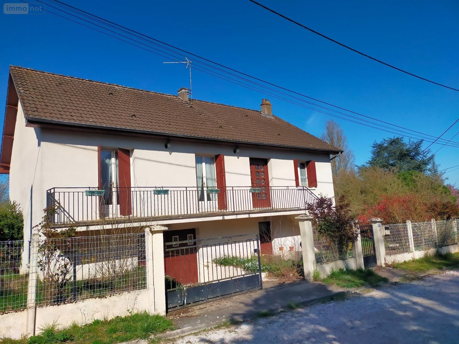 Maison a vendre Cosne-Cours-sur-Loire 58200 Nièvre 101 m2 4 pièces 111300 euros
