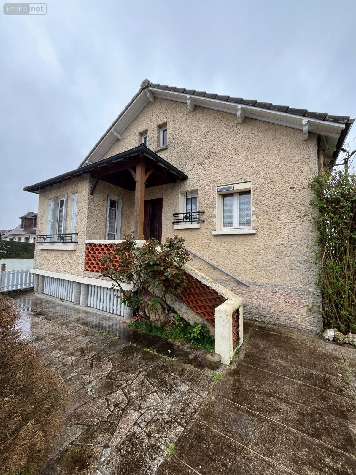 Maison a vendre Mialet 24450 Dordogne 92 m2 4 pièces 149960 euros