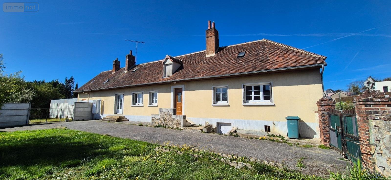 Maison a vendre Cherré-Au 72400 Sarthe 93 m2 5 pièces 100800 euros