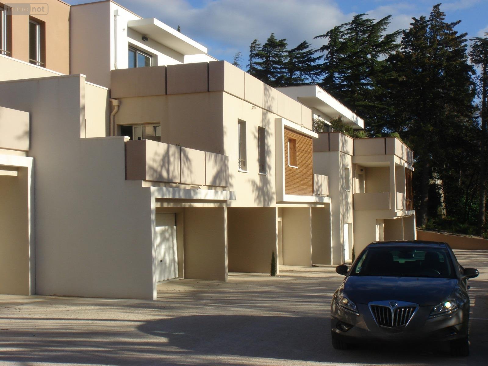 Appartement a vendre Les Angles 30133 Gard 69 m2 3 pièces 349800 euros