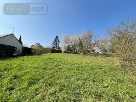 Terrain a batir a vendre Chargé 37530 Indre-et-Loire 1329 m2  100000 euros
