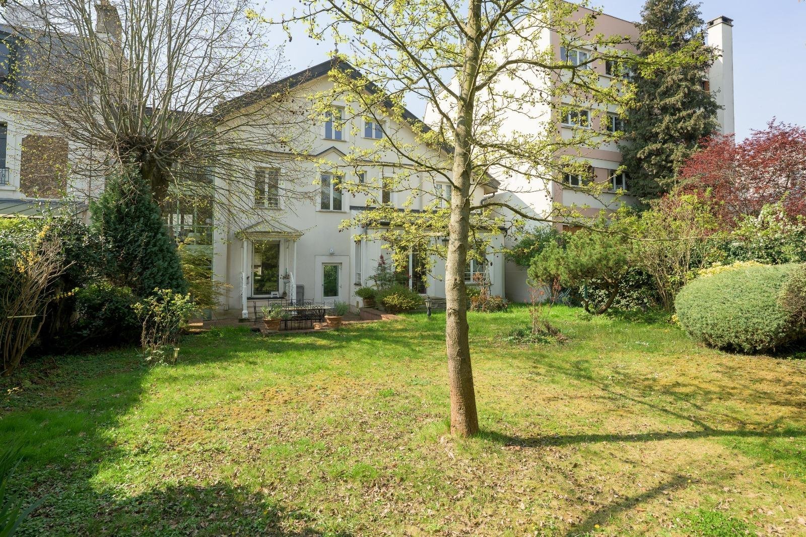 Maison a vendre Fontenay-sous-Bois 94120 Val-de-Marne 338 m2 7 pièces 2486400 euros