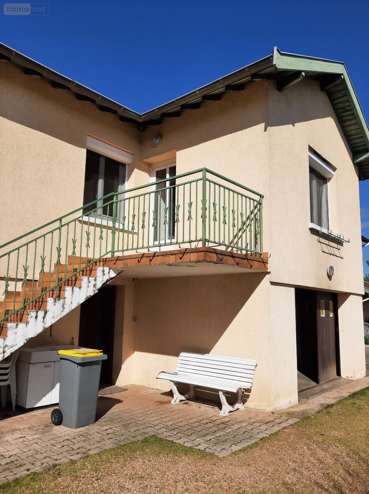 Location maison Vaugneray 69670 Rhône 75 m2 4 pièces 1200 euros