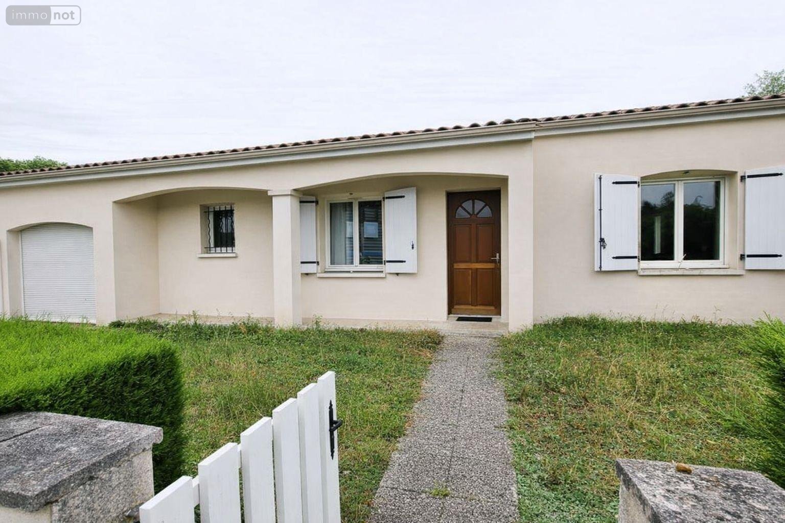 Maison a vendre Jonzac 17500 Charente-Maritime 98 m2 5 pièces 199500 euros