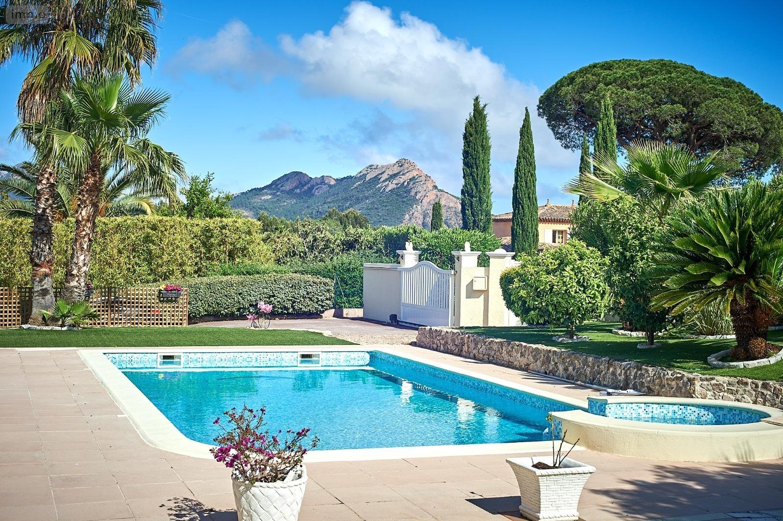 Maison a vendre Saint-Raphaël 83700 Var 143 m2 6 pièces 1350000 euros