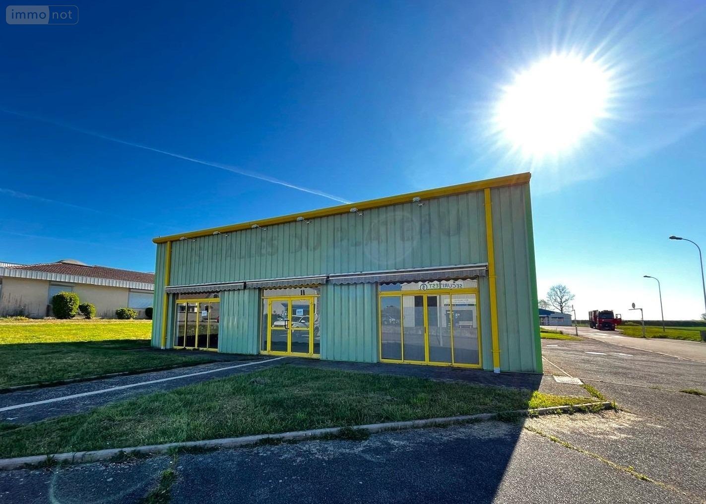 Immeuble a vendre Saints-Geosmes 52200 Haute-Marne 180 m2  243800 euros