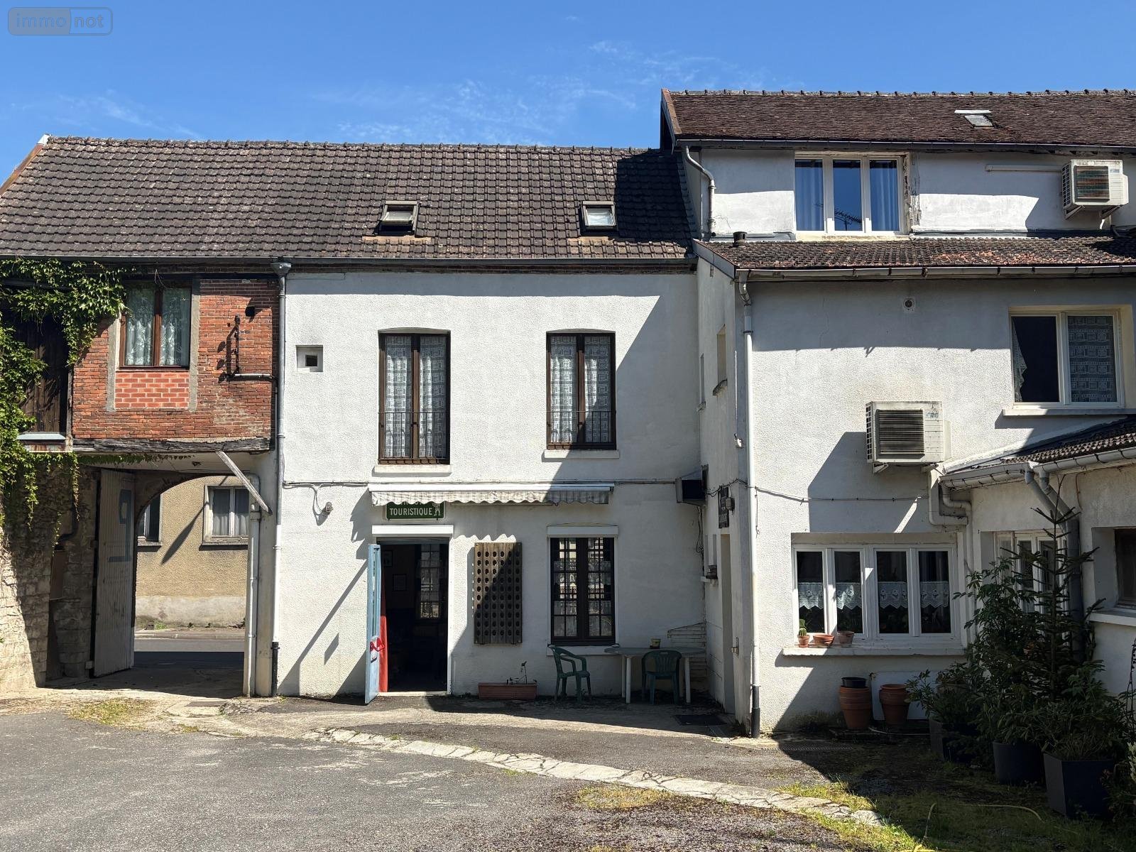 Maison a vendre Baye 51270 Marne 380 m2 17 pièces 327000 euros
