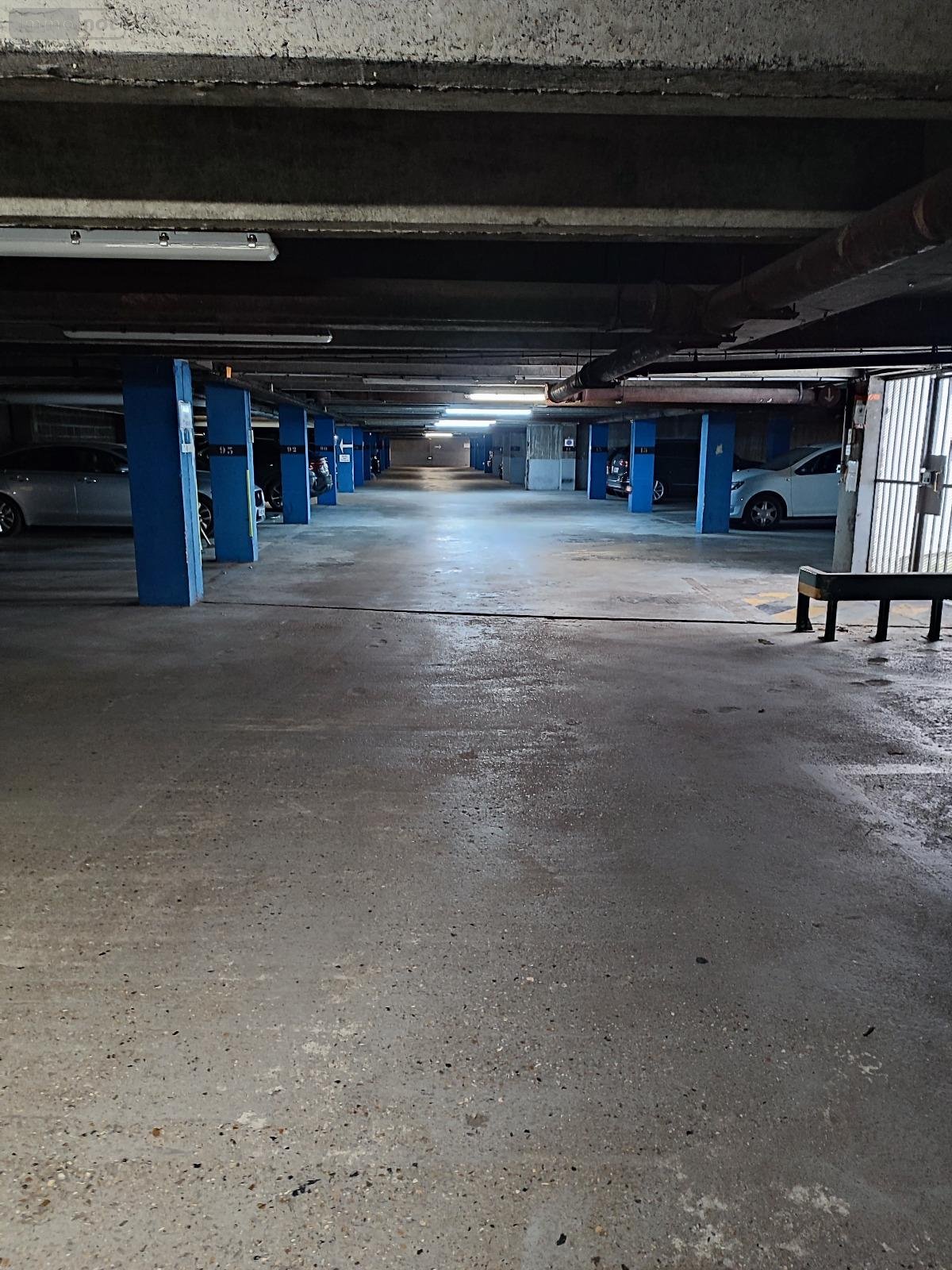 Garage et parking a vendre Rouen 76000 Seine-Maritime  28000 euros