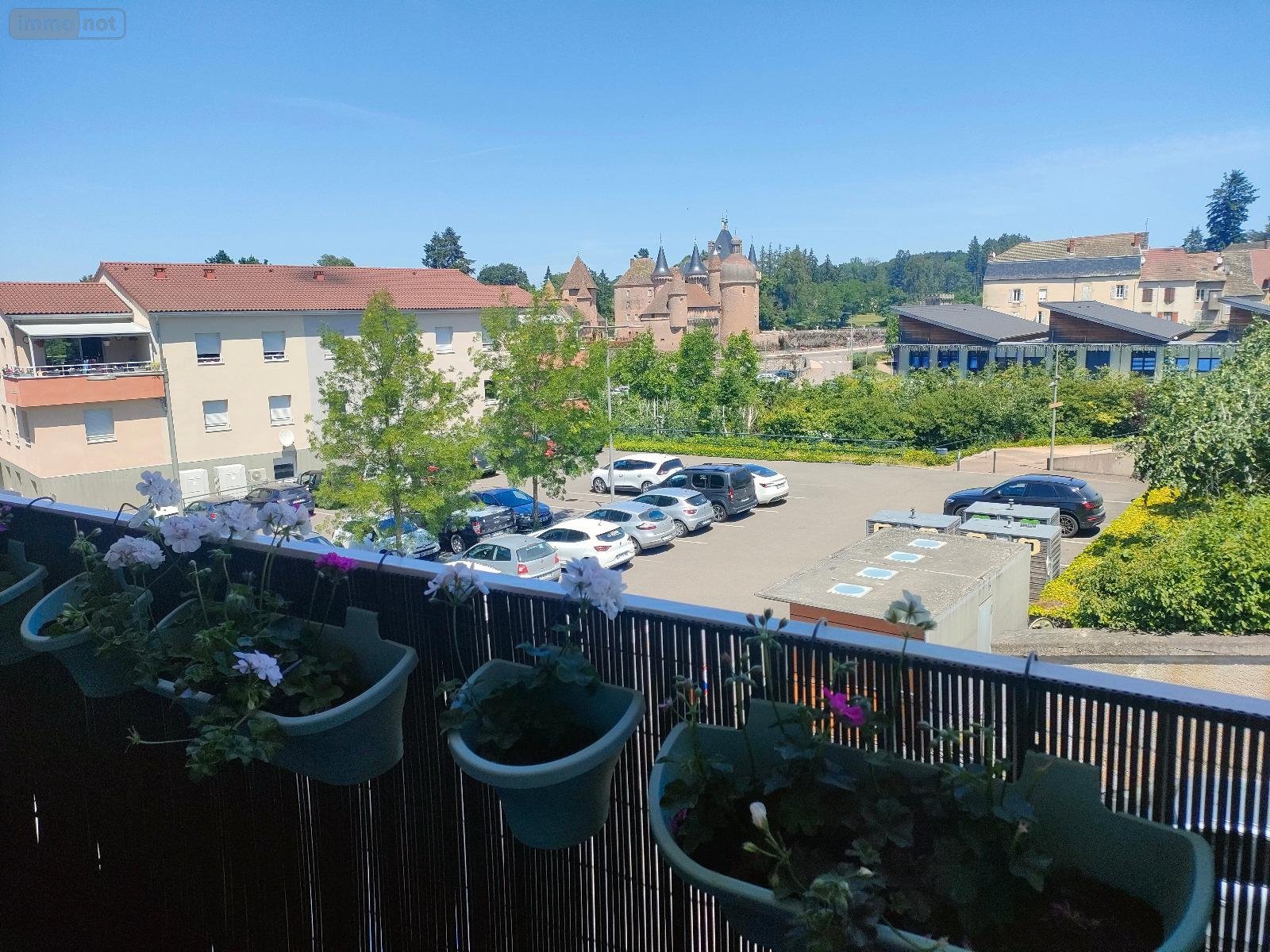Appartement a vendre La Clayette 71800 Saône-et-Loire 65 m2 3 pièces 98400 euros