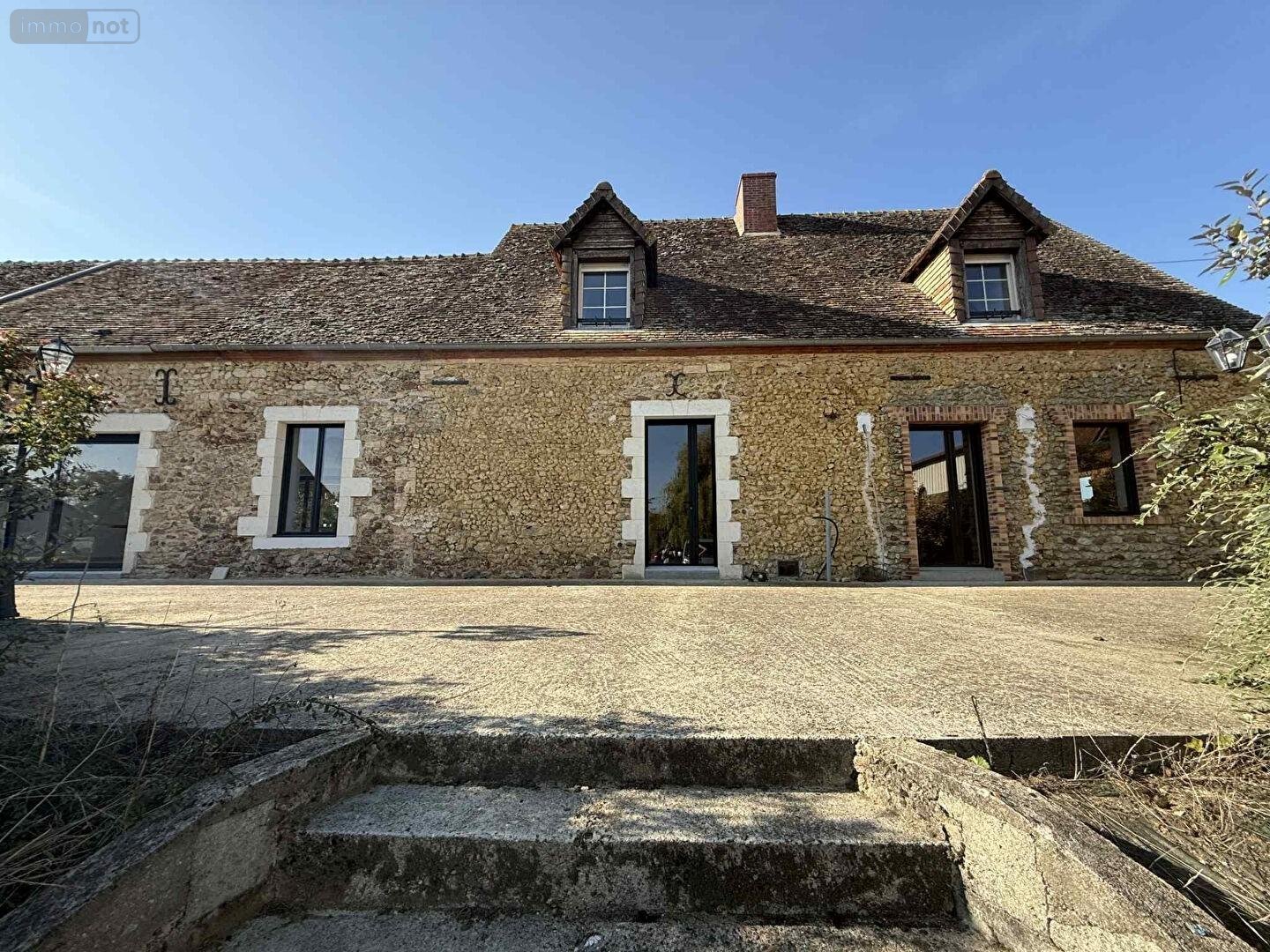 Maison a vendre Tuffé-Val-de-la-Chéronne 72160 Sarthe 215 m2 6 pièces 273000 euros