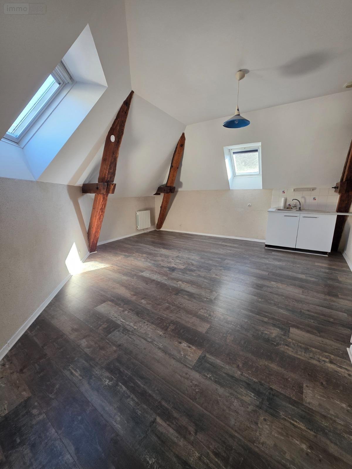 Immeuble a vendre Vouvray 37210 Indre-et-Loire 106 m2  262500 euros