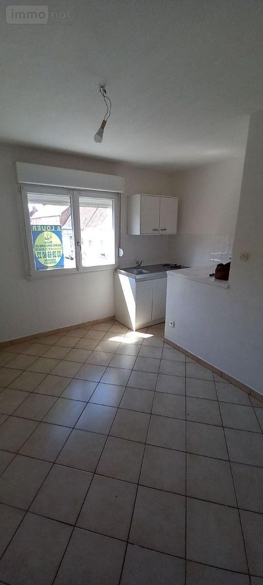 Location appartement Warhem 59380 Nord 28 m2 2 pièces 420 euros