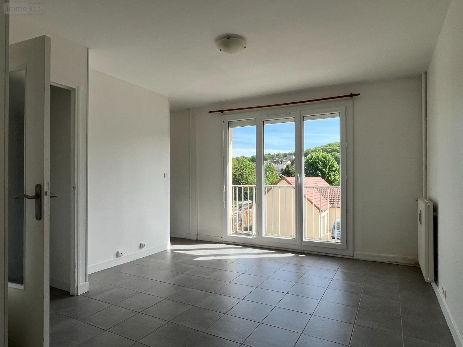 Location appartement Bar-sur-Seine 10110 Aube 25 m2 1 pièce 307 euros