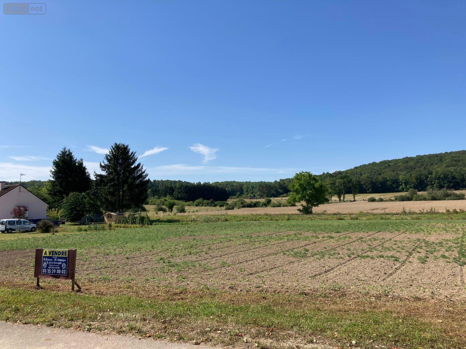 Terrain a batir a vendre Neuville-sur-Seine 10250 Aube 1097 m2  33670 euros