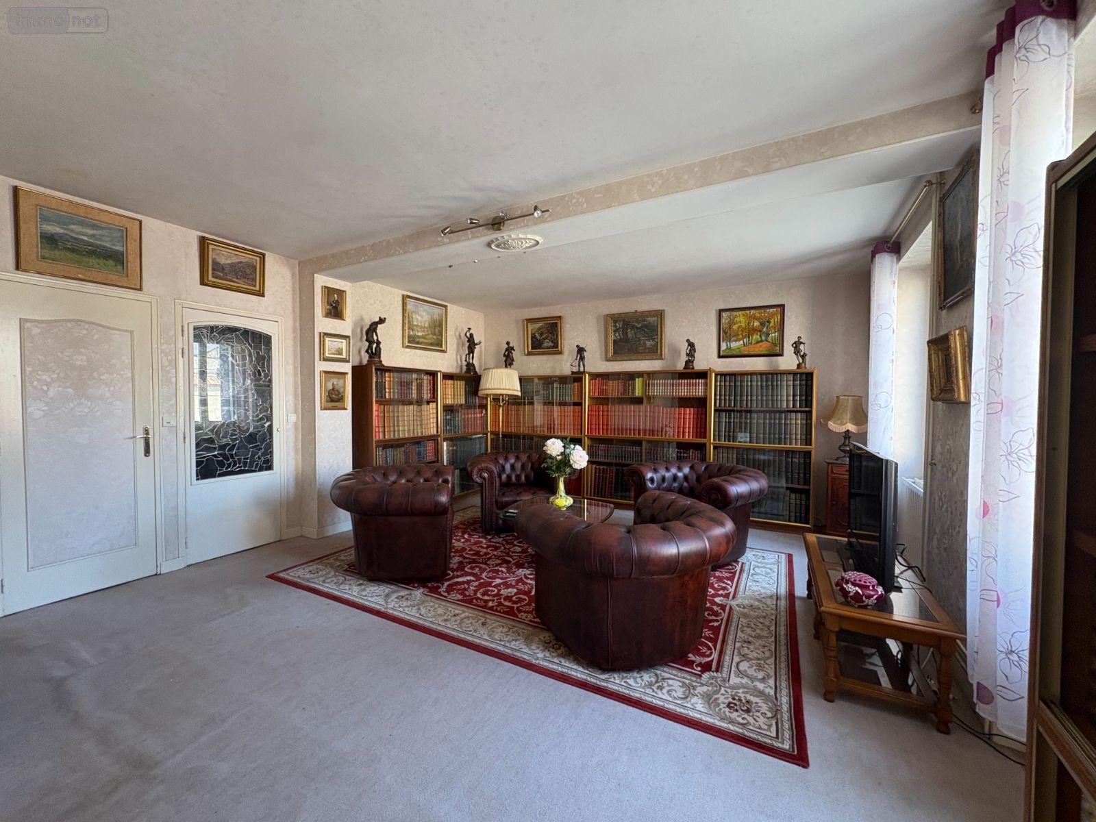 Maison a vendre Saint-Gaultier 36800 Indre 188 m2 7 pièces 148400 euros