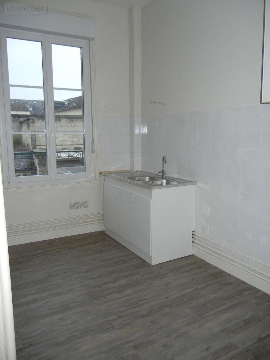Location appartement Soissons 02200 Aisne 82 m2 3 pièces 630 euros