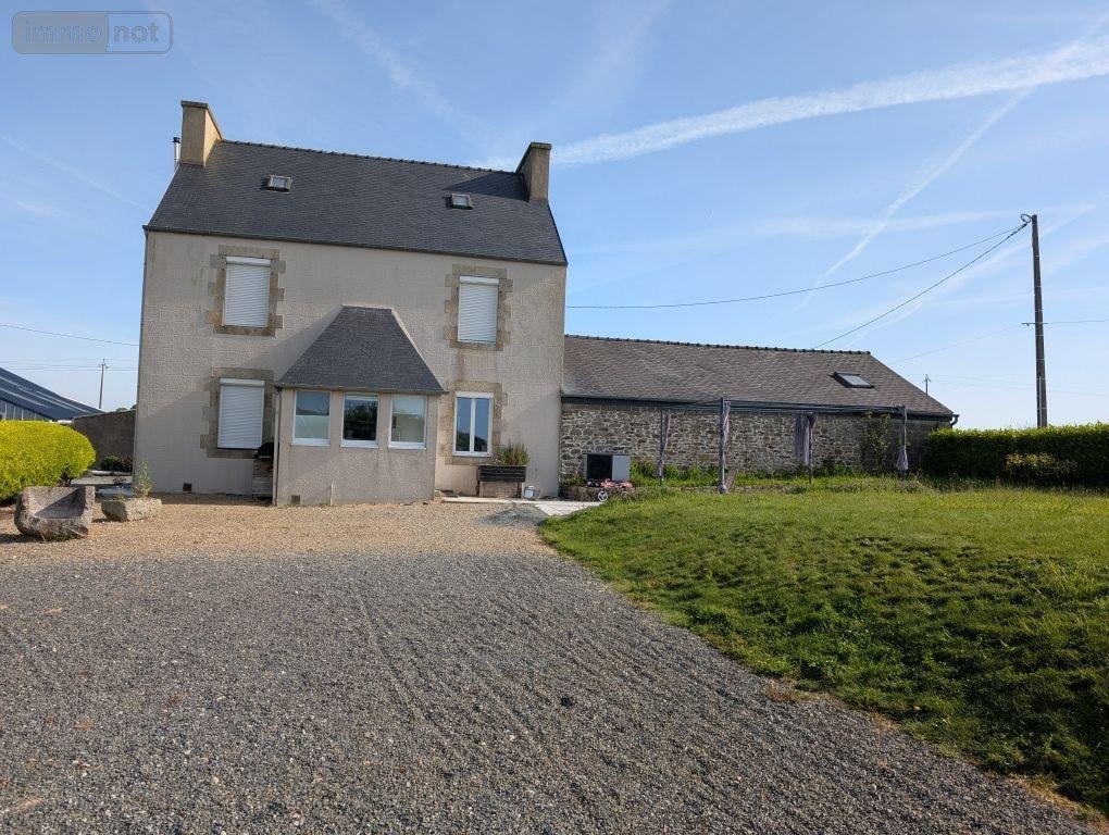 Location maison Bodilis 29400 Finistère 115 m2 8 pièces 867 euros