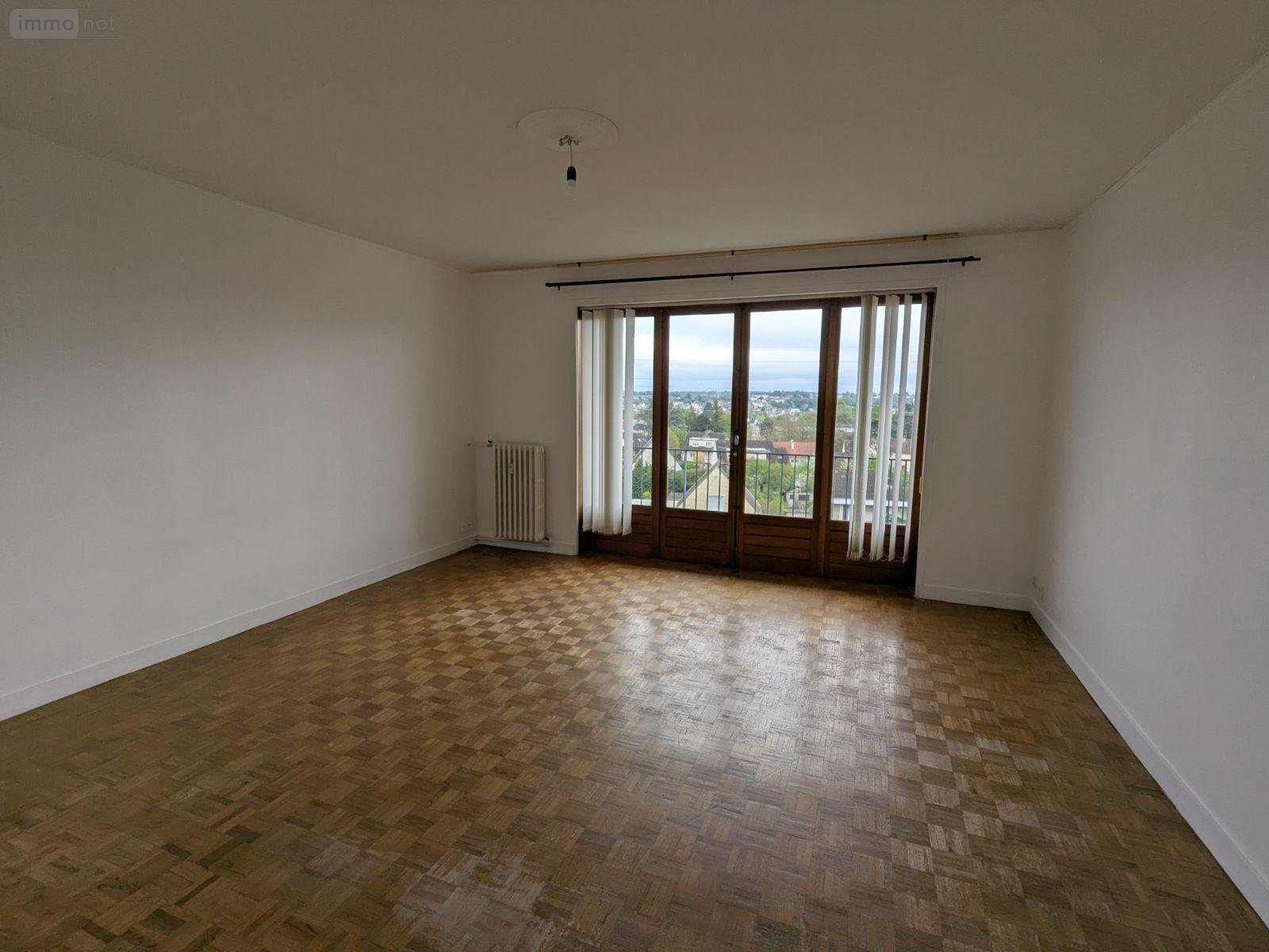 Location appartement Nogent-le-Rotrou 28400 Eure-et-Loir 65 m2 3 pièces 600 euros