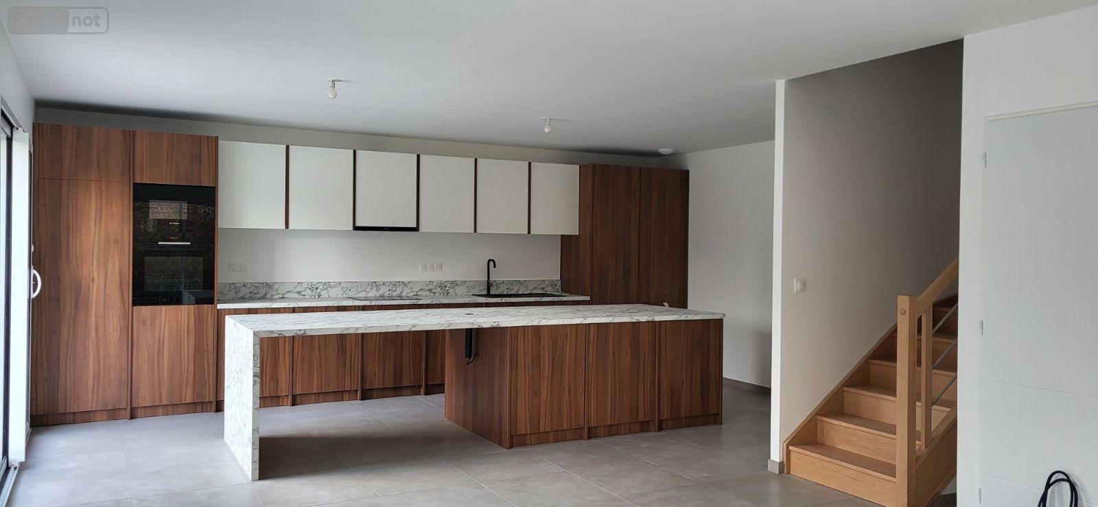Location maison Bois-Guillaume 76230 Seine-Maritime 100 m2 5 pièces 1550 euros