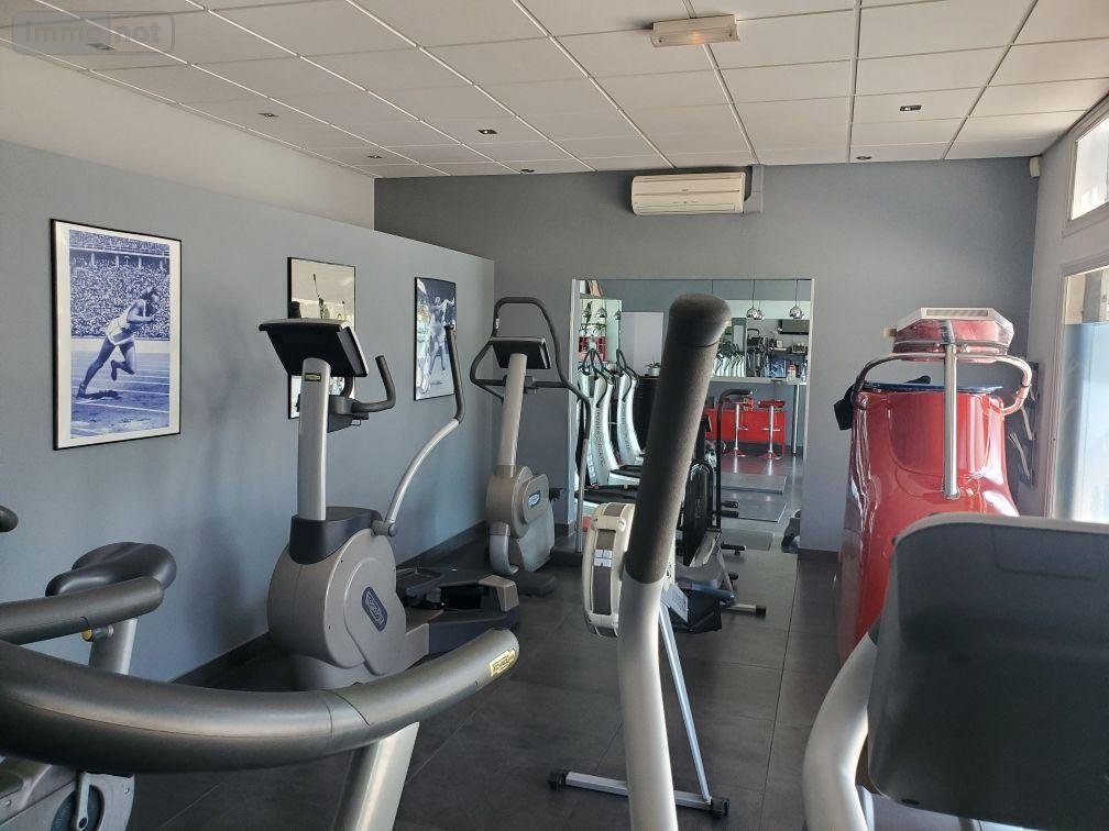 Fonds et murs commerciaux a vendre Troyes 10000 Aube 110 m2  138500 euros