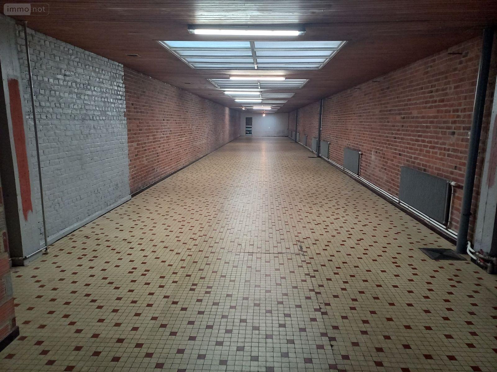 Location fonds et murs commerciaux Hazebrouck 59190 Nord 258 m2  724 euros