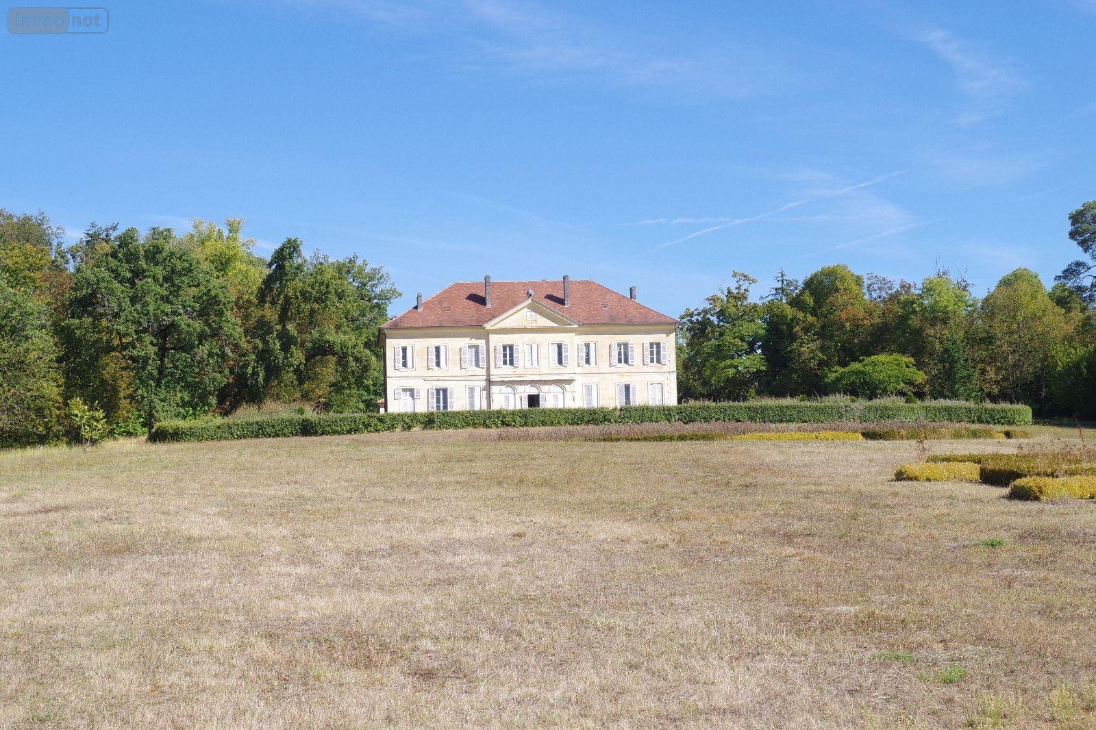 propriete a vendre Sorges-et-Ligueux-en-Périgord 24420 Dordogne 900 m2 14 pièces 1144000 euros