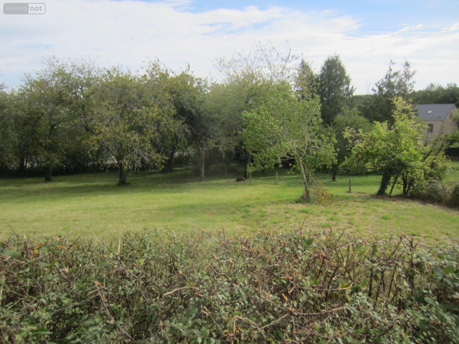 Terrain a batir a vendre Le Breuil 71670 Saône-et-Loire 946 m2  36000 euros