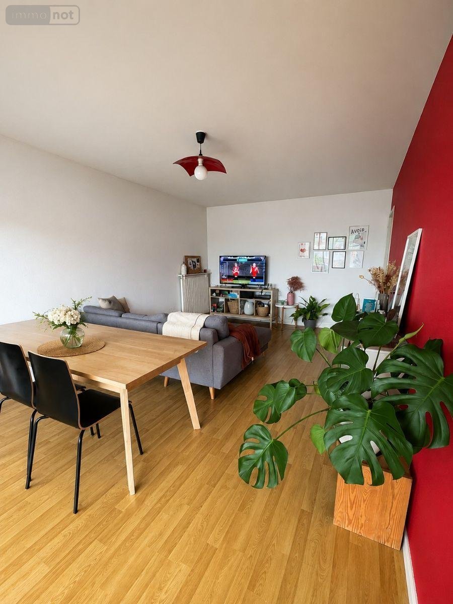 Location appartement Landivisiau 29400 Finistère 67 m2 3 pièces 650 euros