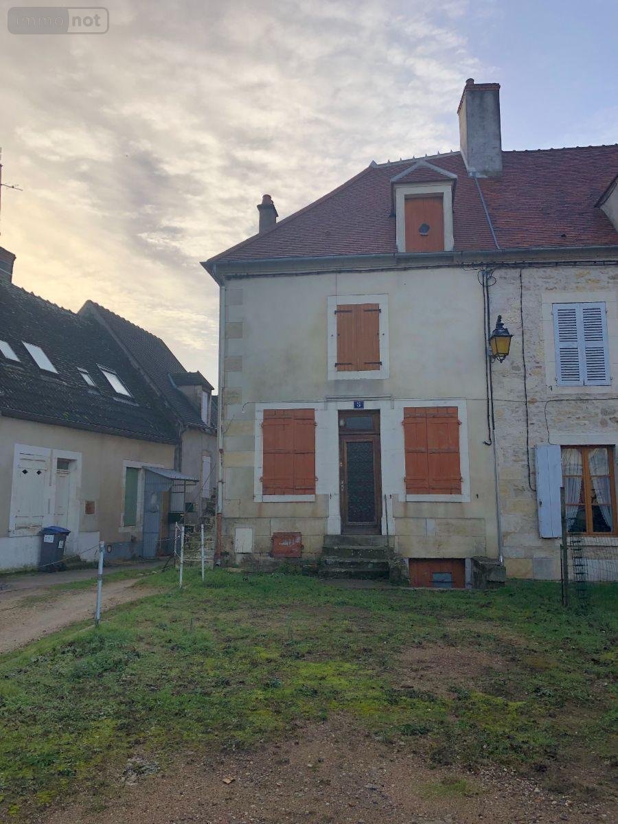 Maison a vendre Saint-Amand-Montrond 18200 Cher 91 m2 4 pièces 47000 euros