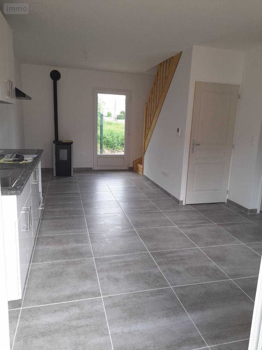 Location maison Pinon 02320 Aisne 62 m2  736 euros