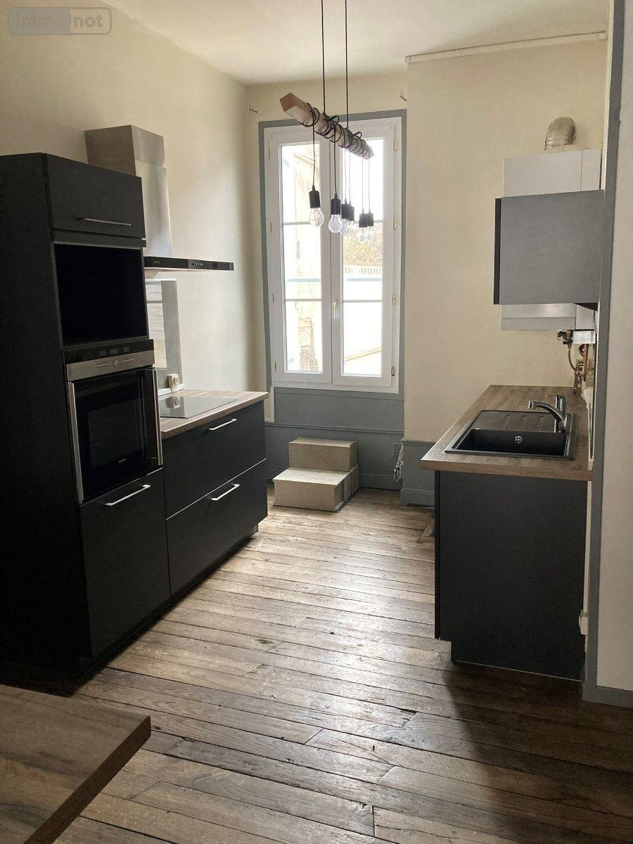 Location appartement Bar-sur-Seine 10110 Aube 84 m2 3 pièces 570 euros