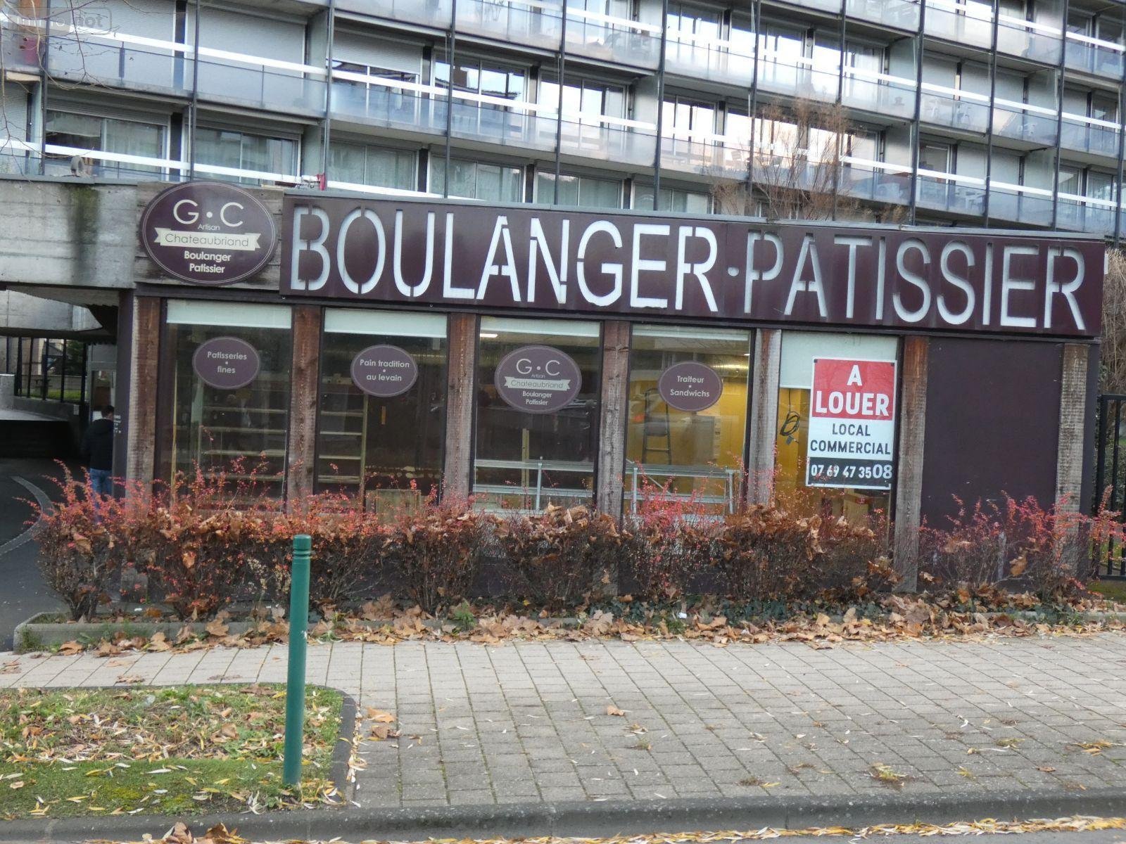 Location fonds et murs commerciaux Chamalières 63400 Puy-de-Dôme 60 m2  2000 euros