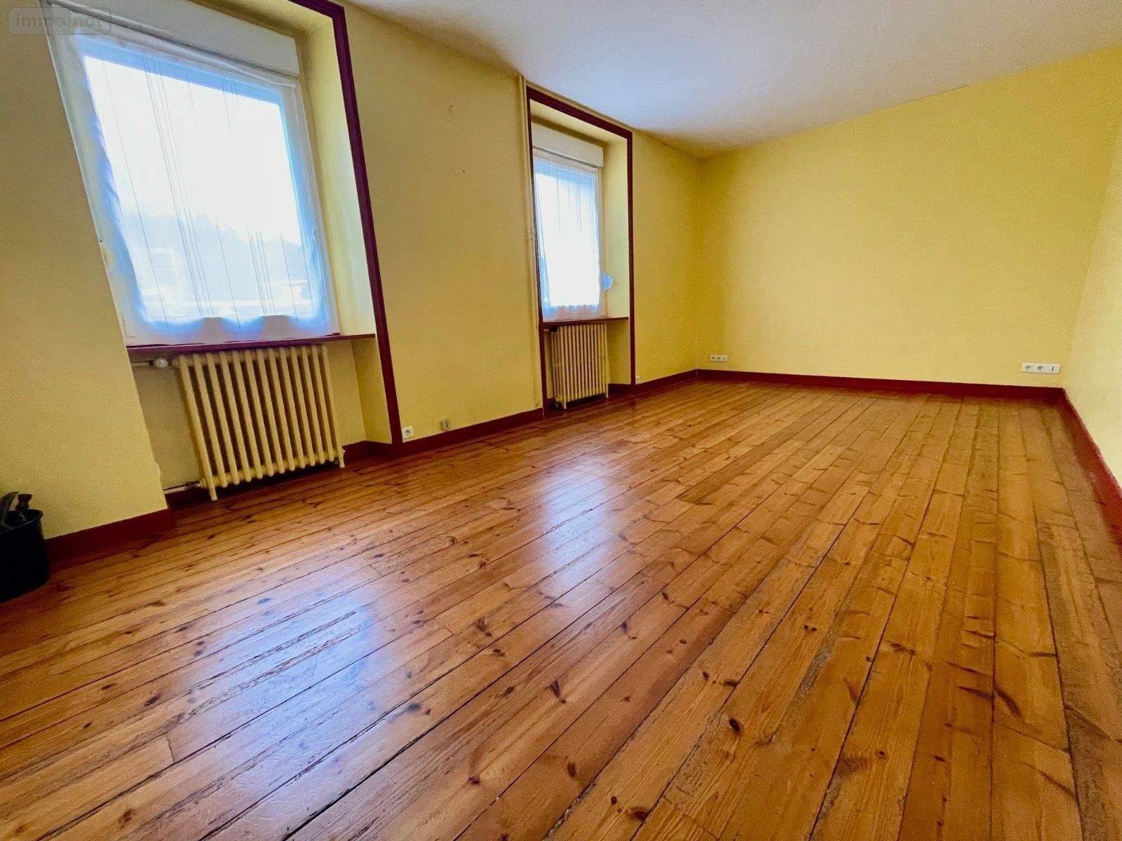 Appartement a vendre Lannion 22300 Côtes-d'Armor 50 m2 2 pièces 132375 euros