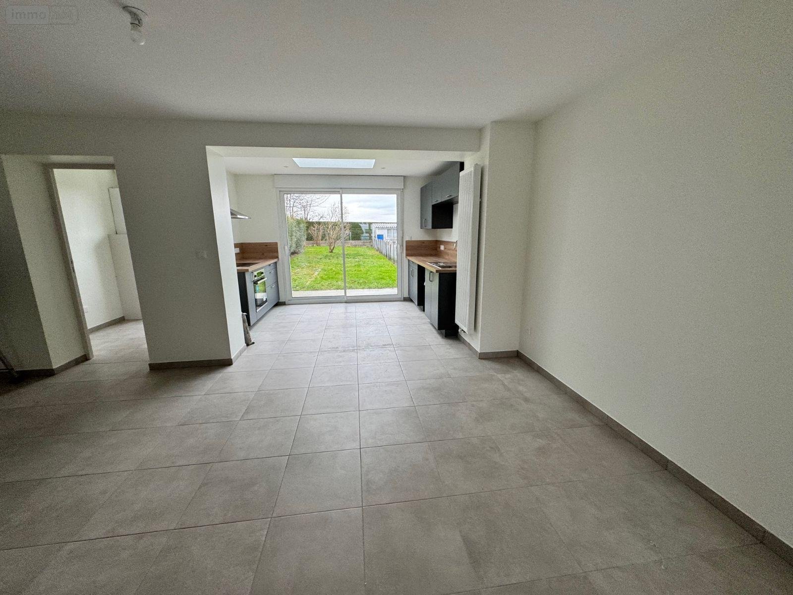 Location maison Pérenchies 59840 Nord 91 m2 5 pièces 1050 euros