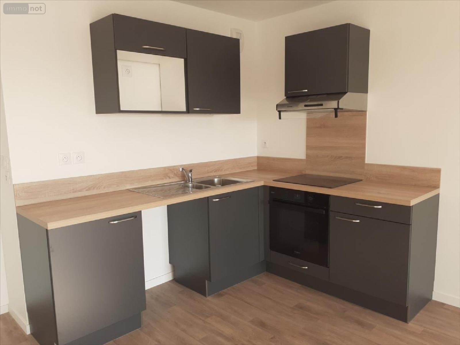 Location appartement Vitré 35500 Ille-et-Vilaine 83 m2 5 pièces 886 euros