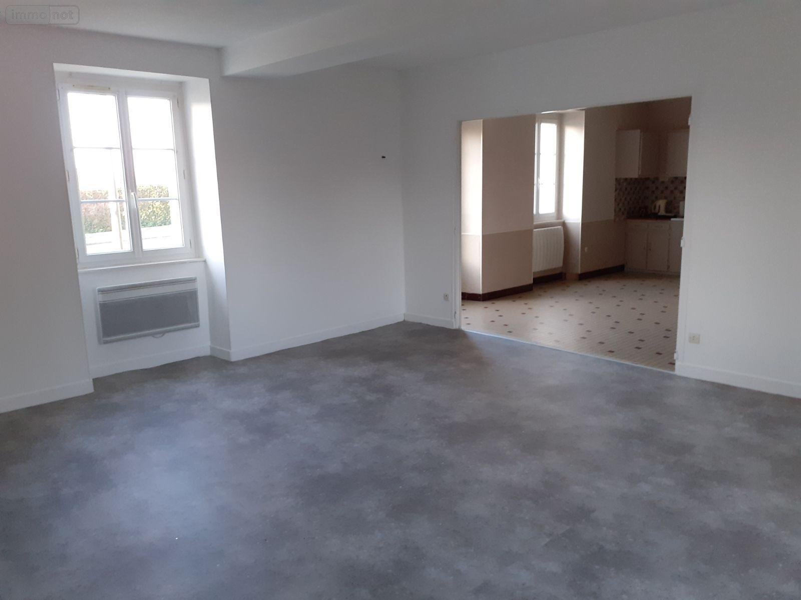 Location maison Mondevert 35370 Ille-et-Vilaine 105 m2 5 pièces 610 euros
